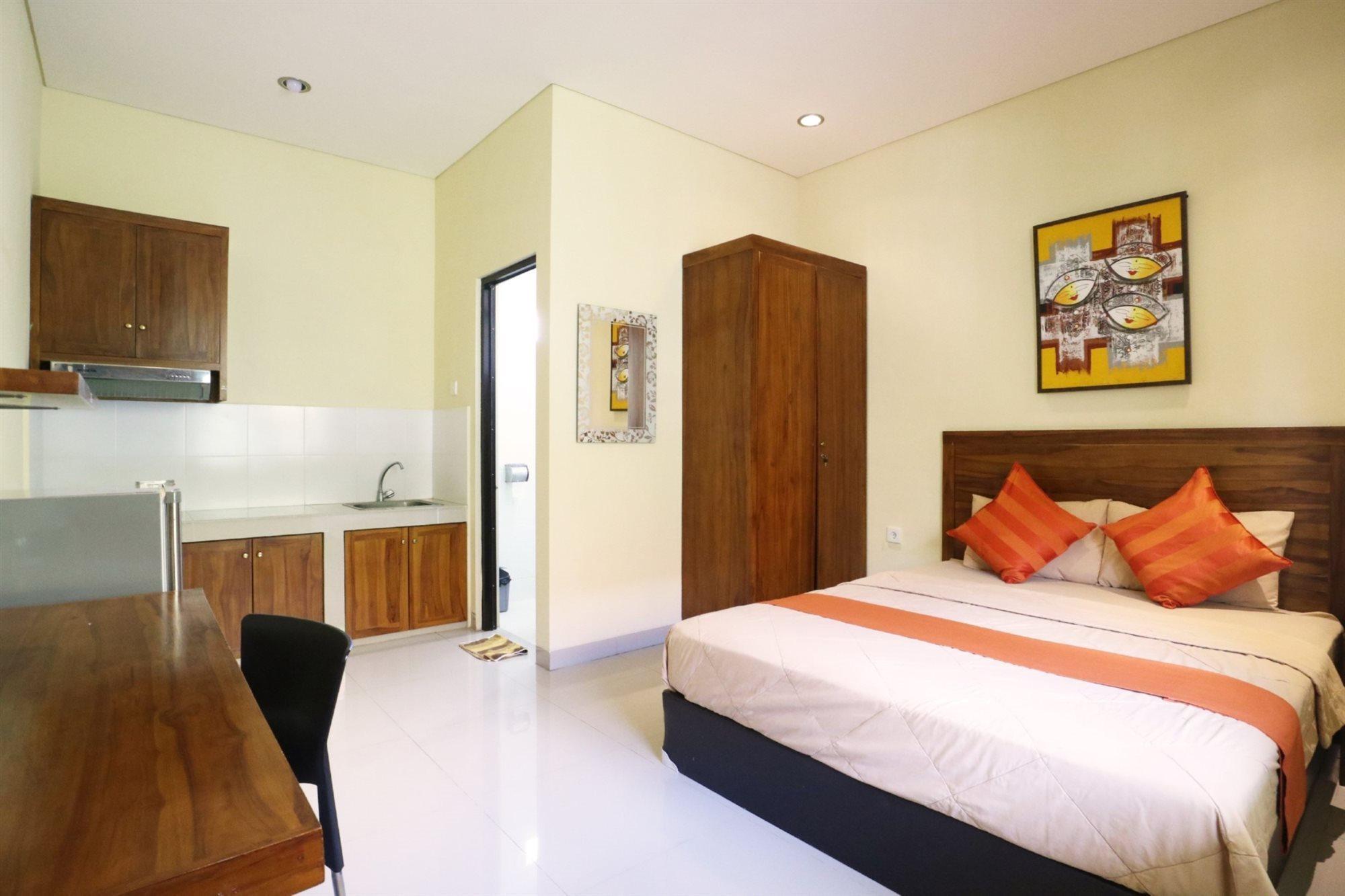 Dee Mansion Denpasar Exterior foto