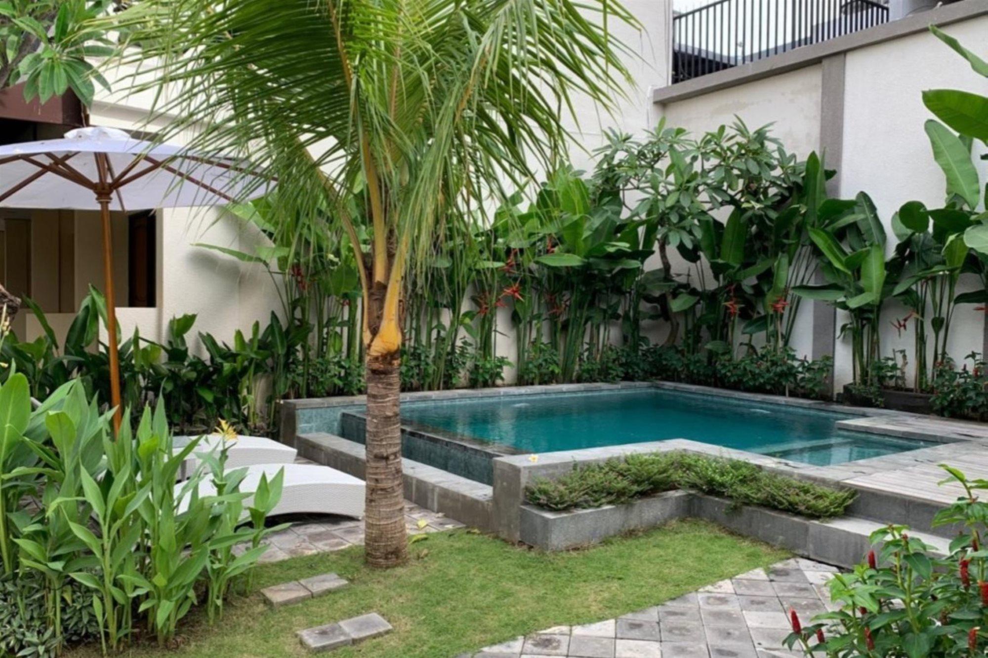 Dee Mansion Denpasar Exterior foto