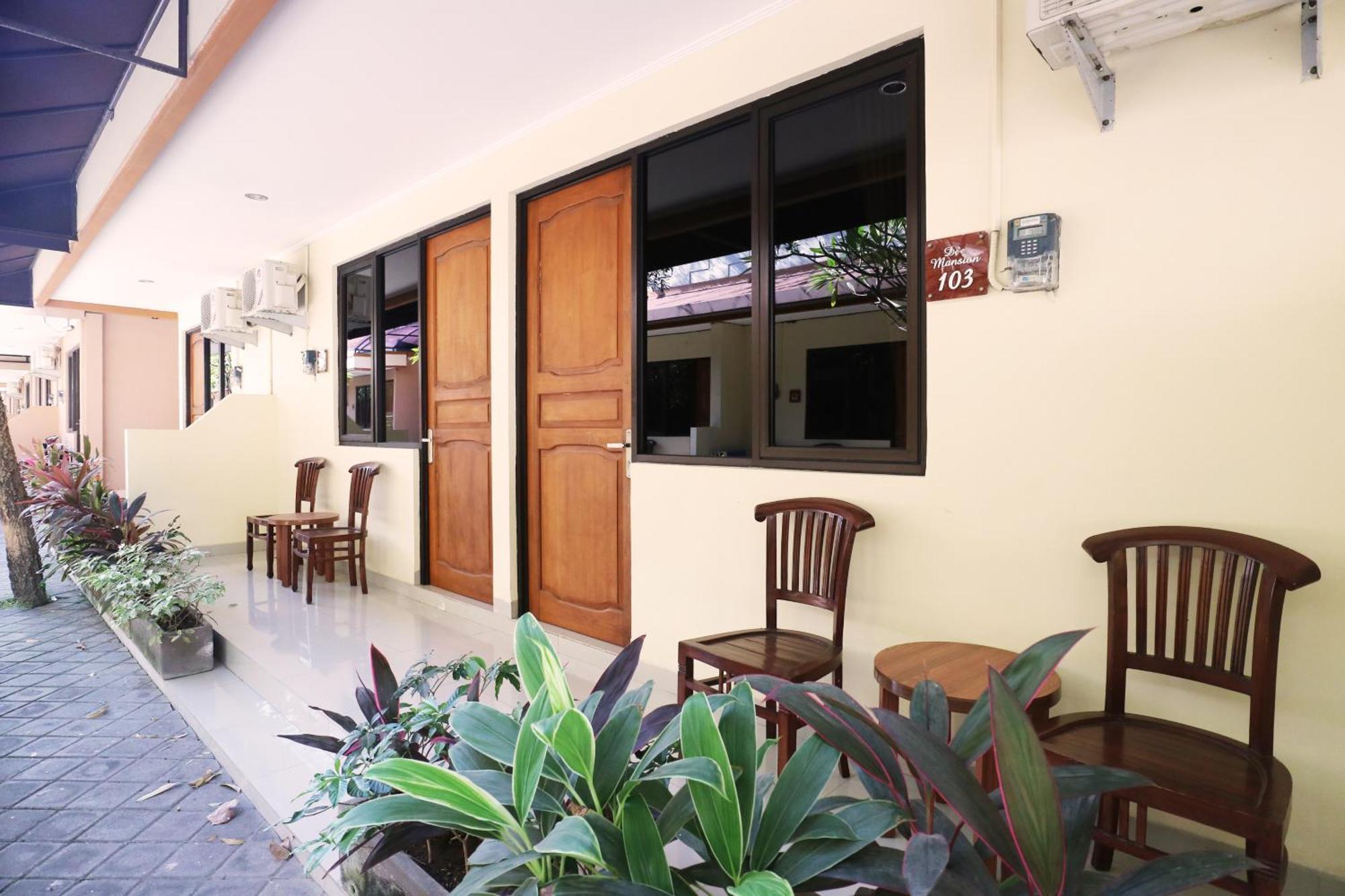 Dee Mansion Denpasar Exterior foto