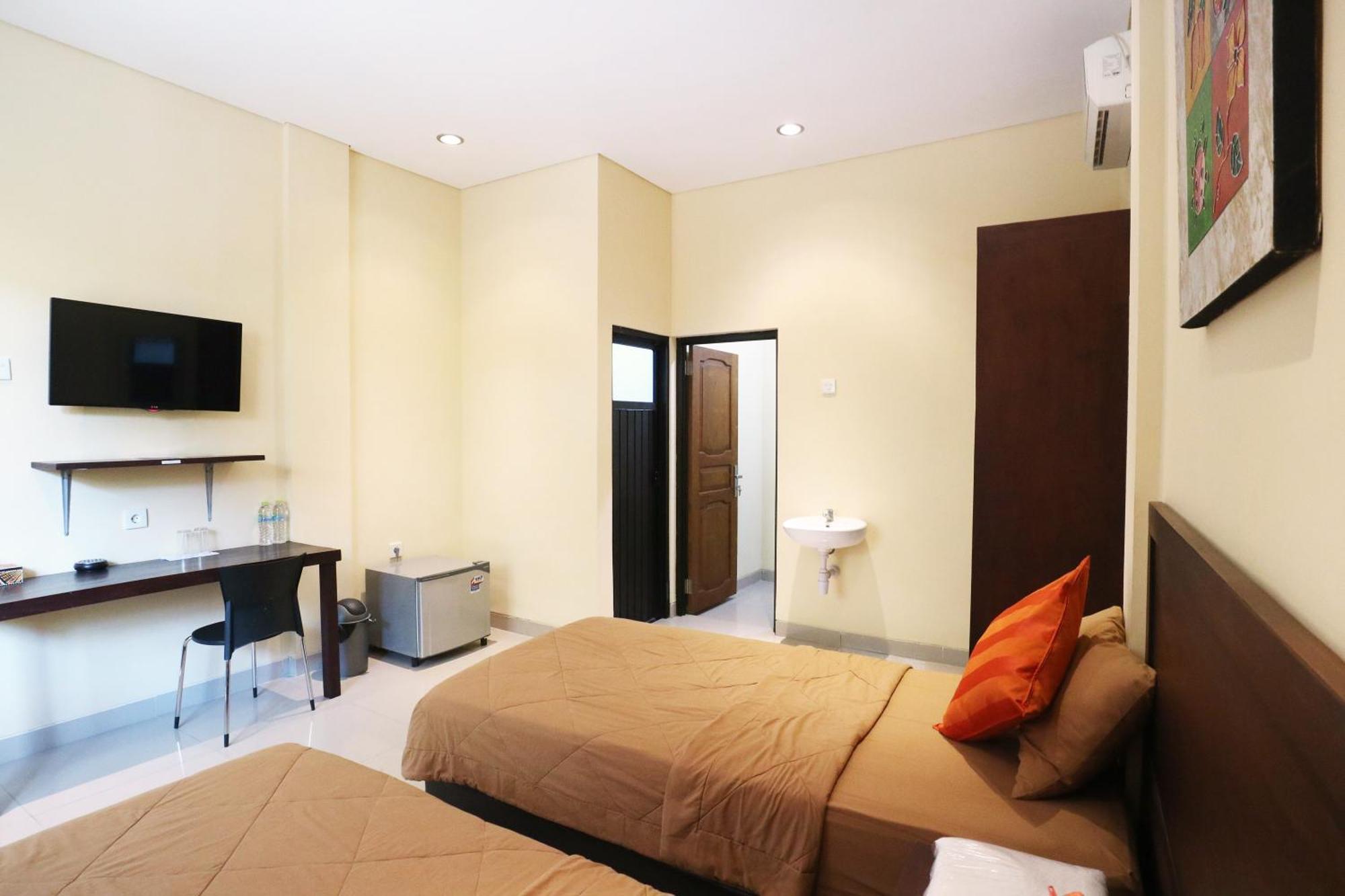 Dee Mansion Denpasar Exterior foto