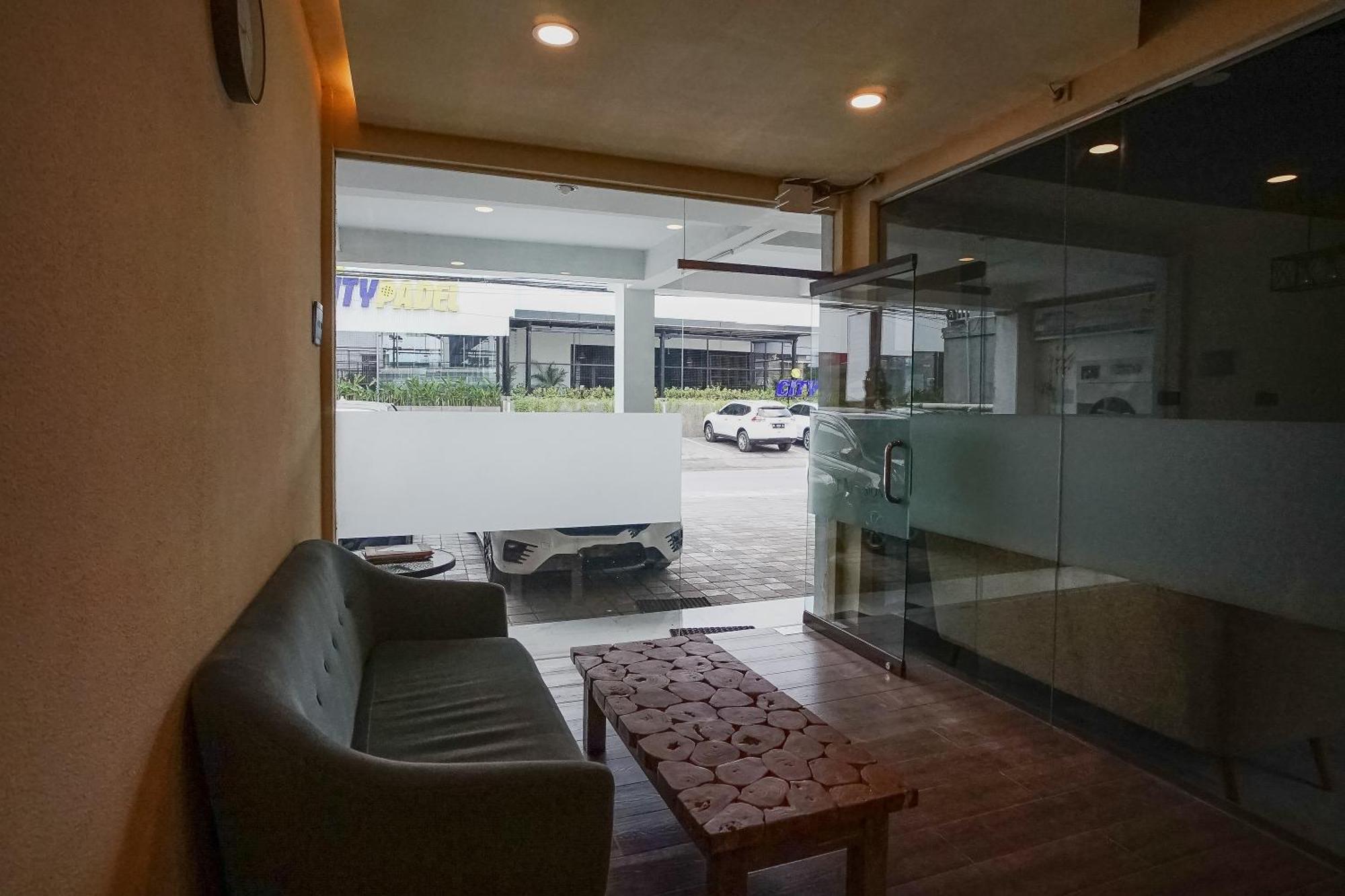 Dee Mansion Denpasar Exterior foto